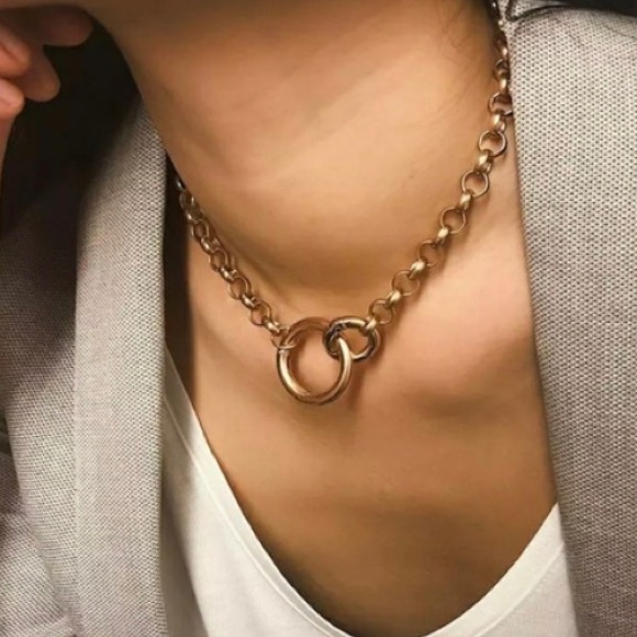 Jewelry - **New Punk Gold  Big Round Pendant Collar Choker